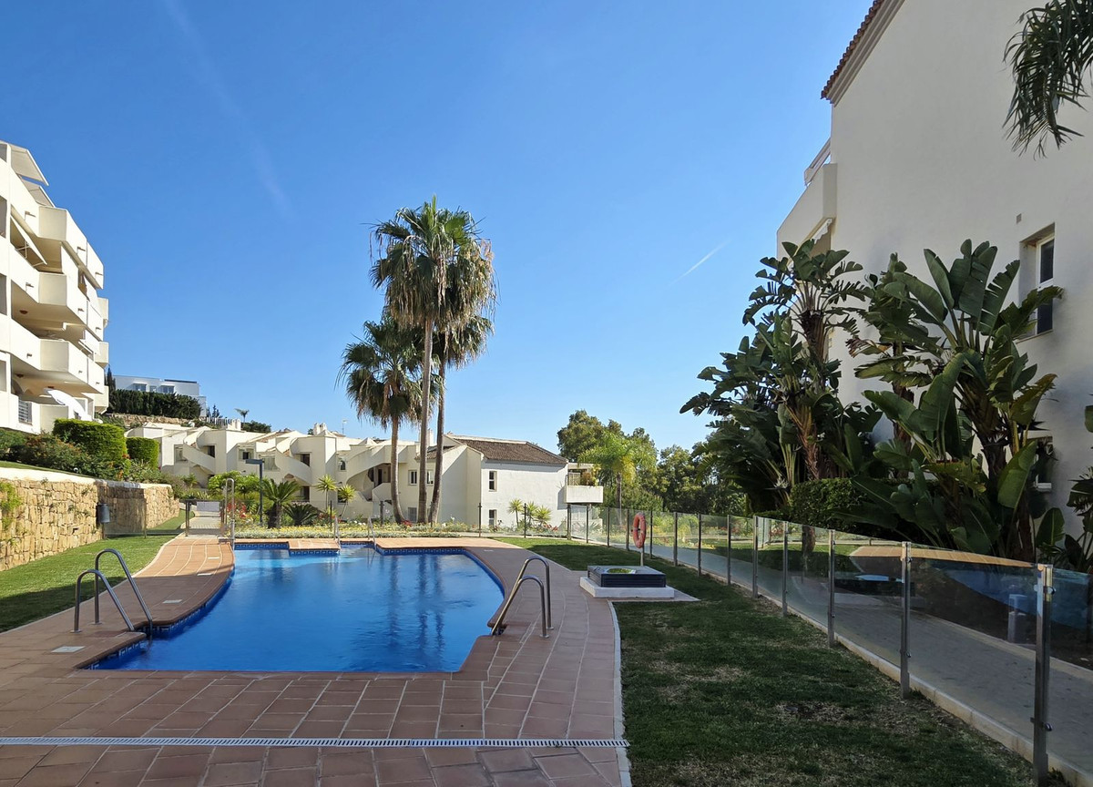 Bovenverdieping Appartement in Elviria-31