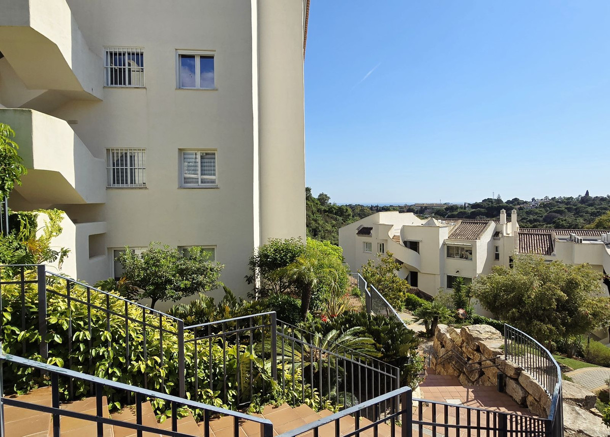 Bovenverdieping Appartement in Elviria-32