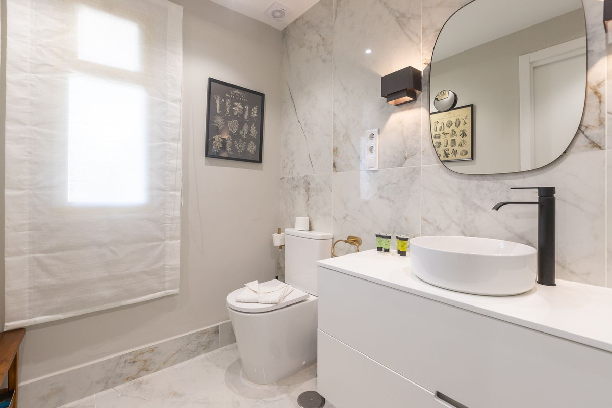 Penthouse te koop in Elviria | 2 slaapkamers H5050621