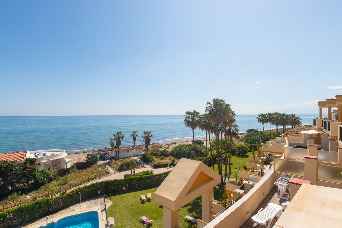 Penthouse te koop in Elviria | 2 slaapkamers H5050621