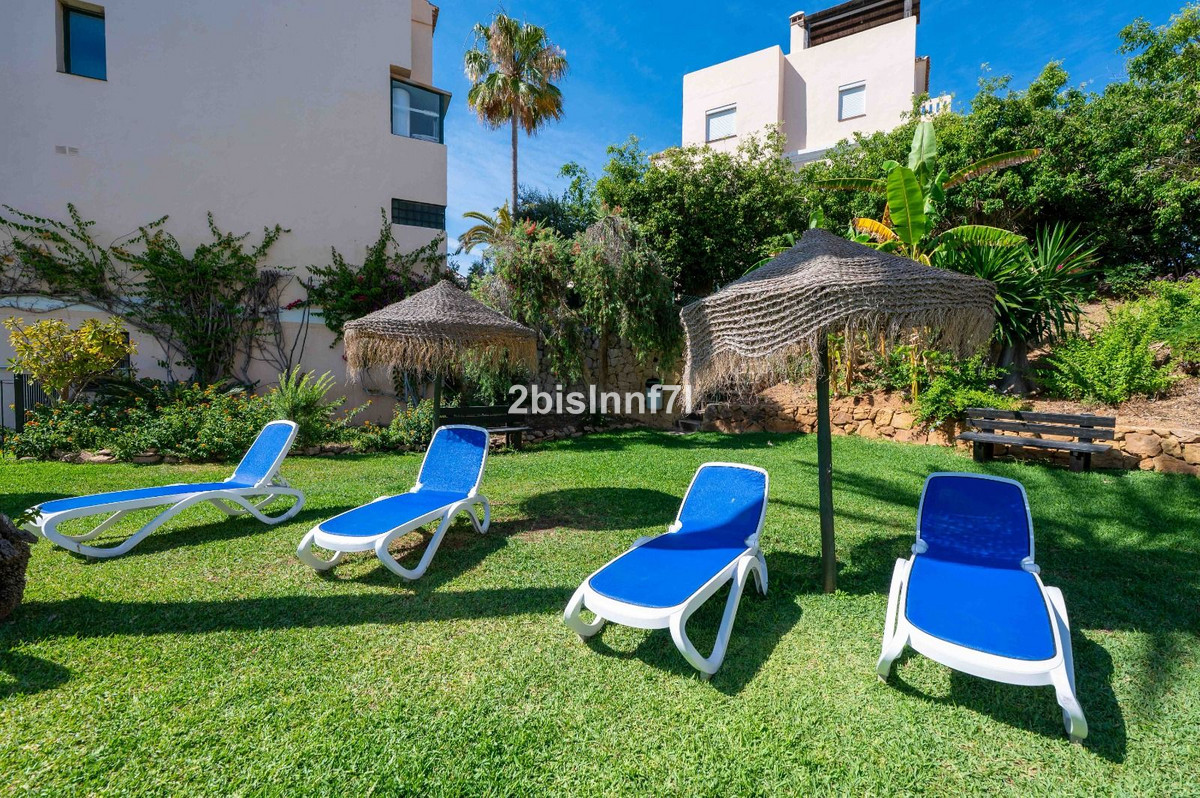 Penthouse te koop in Elviria | 2 slaapkamers H5056246