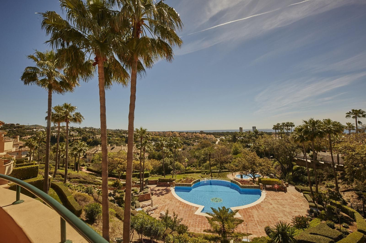 Appartement te koop in Elviria | 3 slaapkamers H5056888