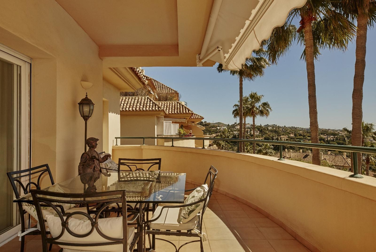 Appartement te koop in Elviria | 3 slaapkamers H5056888