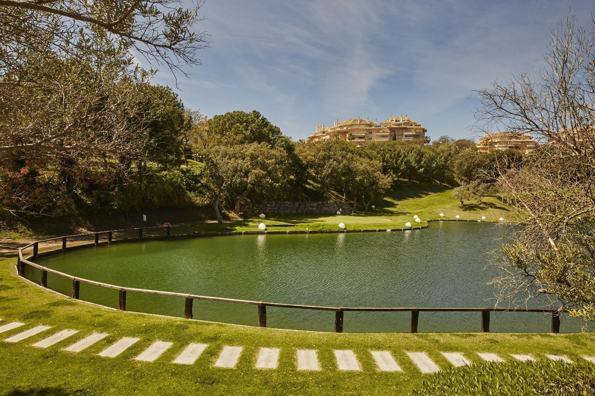 Appartement te koop in Elviria | 3 slaapkamers H5056888