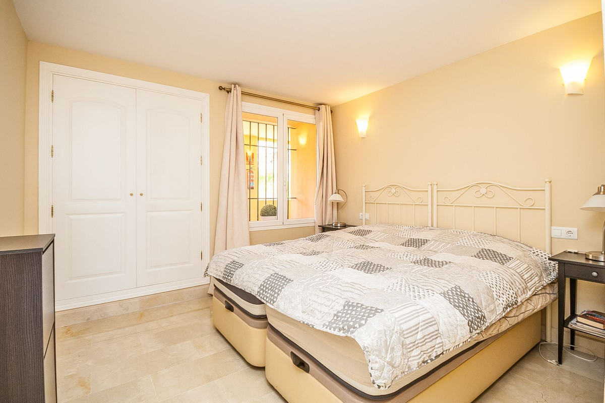 Appartement te koop in Elviria | 2 slaapkamers H5058343