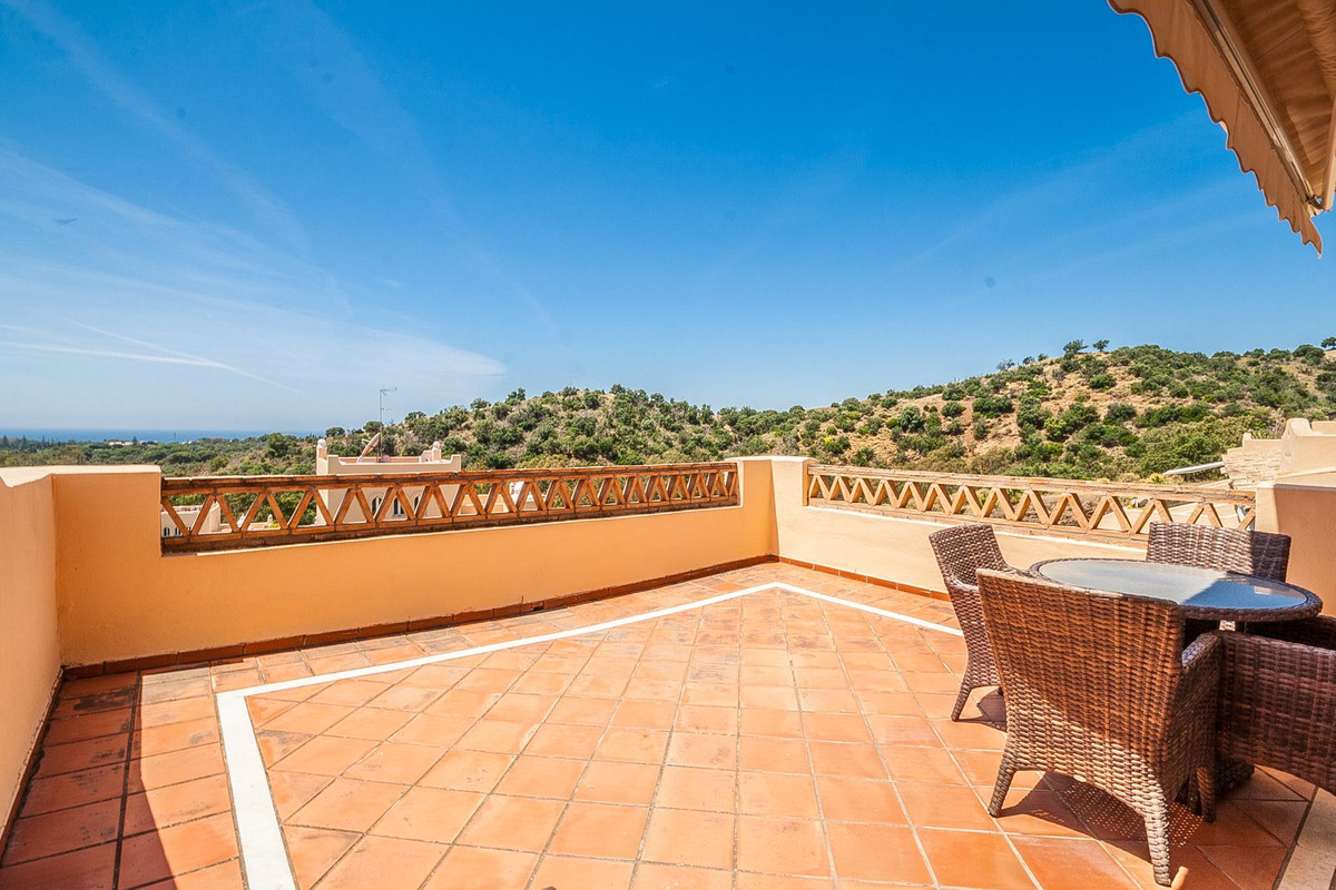 Appartement te koop in Elviria | 2 slaapkamers H5058343