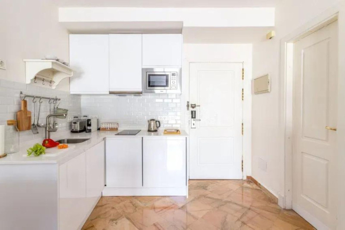 Appartement te koop in Elviria | 1 slaapkamers H5061721