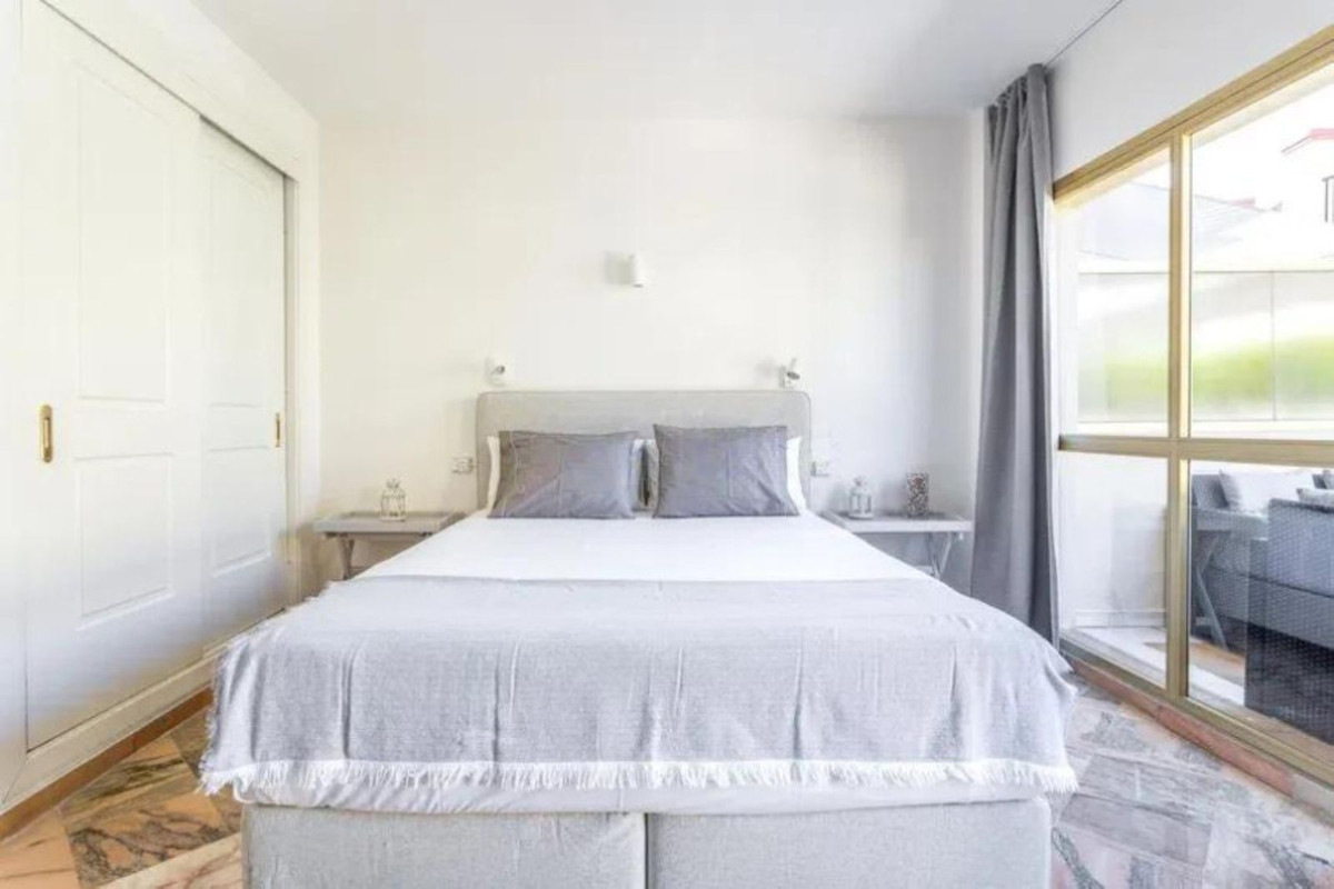 Appartement te koop in Elviria | 1 slaapkamers H5061721