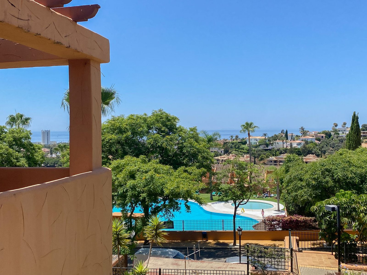 Appartement te koop in Elviria | 2 slaapkamers H5073760