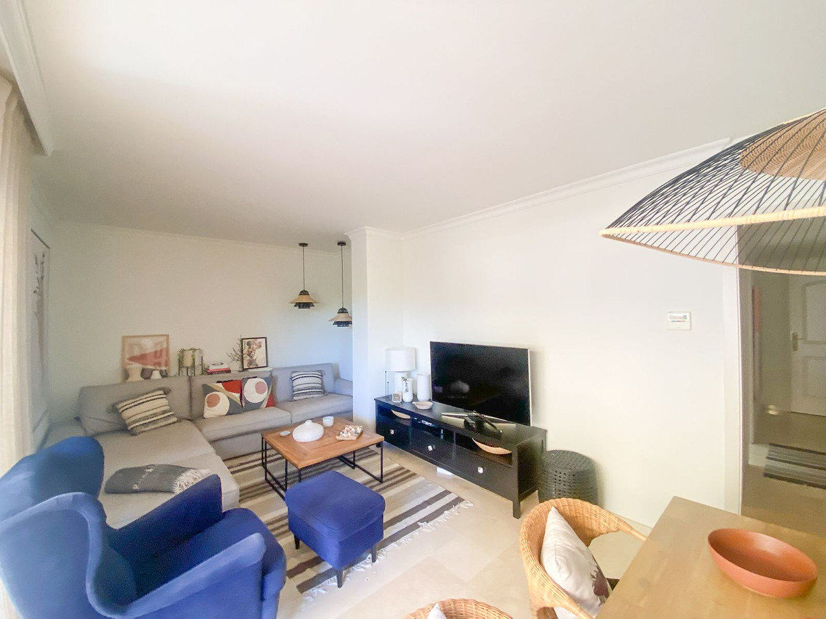 Appartement te koop in Elviria | 2 slaapkamers H5073760