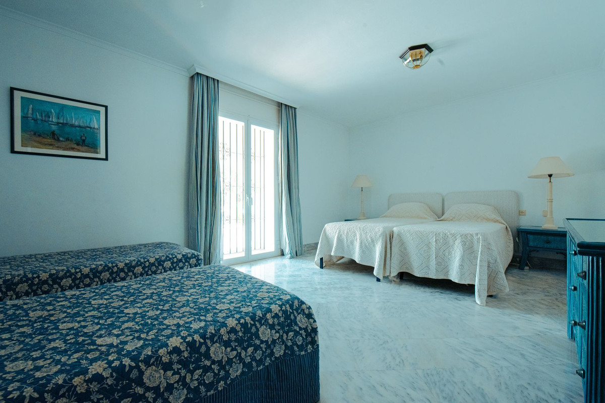 Appartement te koop in Elviria | 3 slaapkamers H5074009