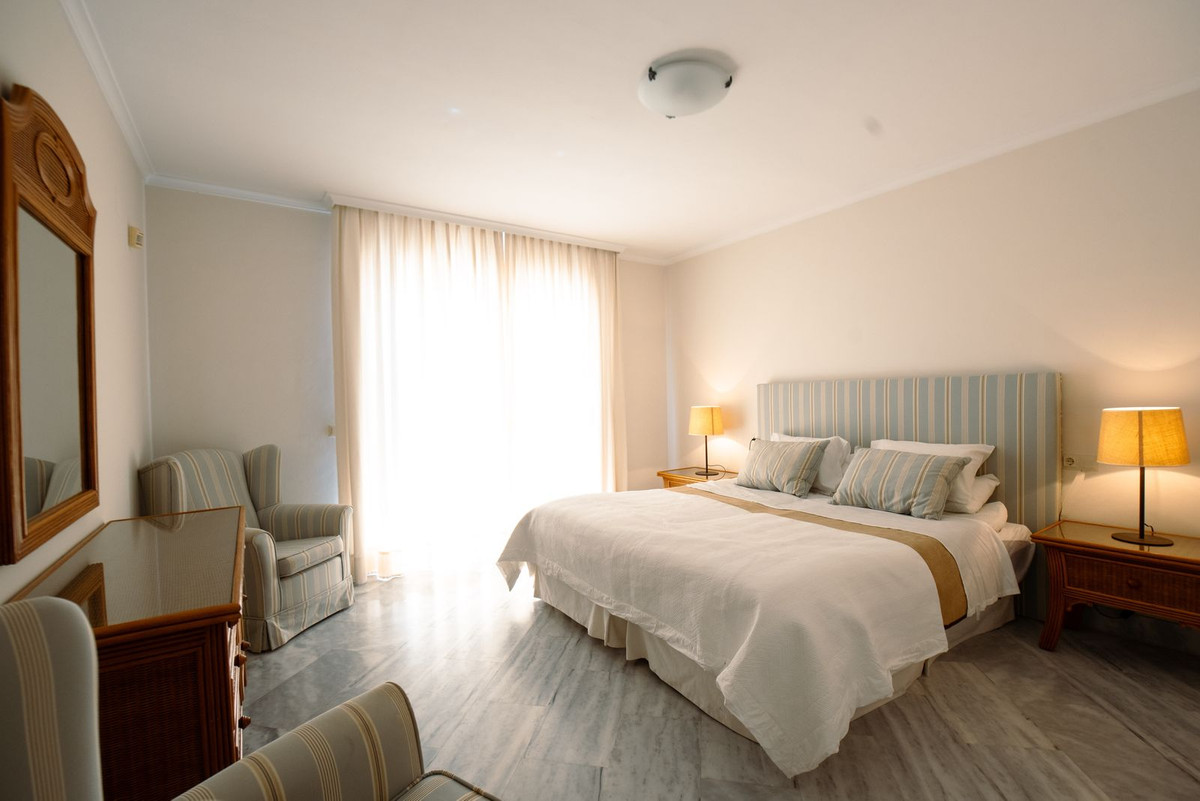 Appartement te koop in Elviria | 3 slaapkamers H5074009
