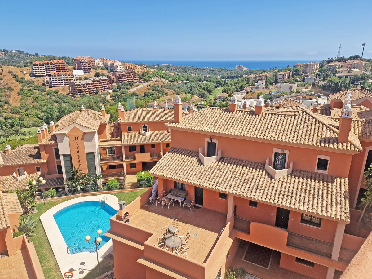Penthouse Duplex te koop in Elviria | 2 slaapkamers H5074048