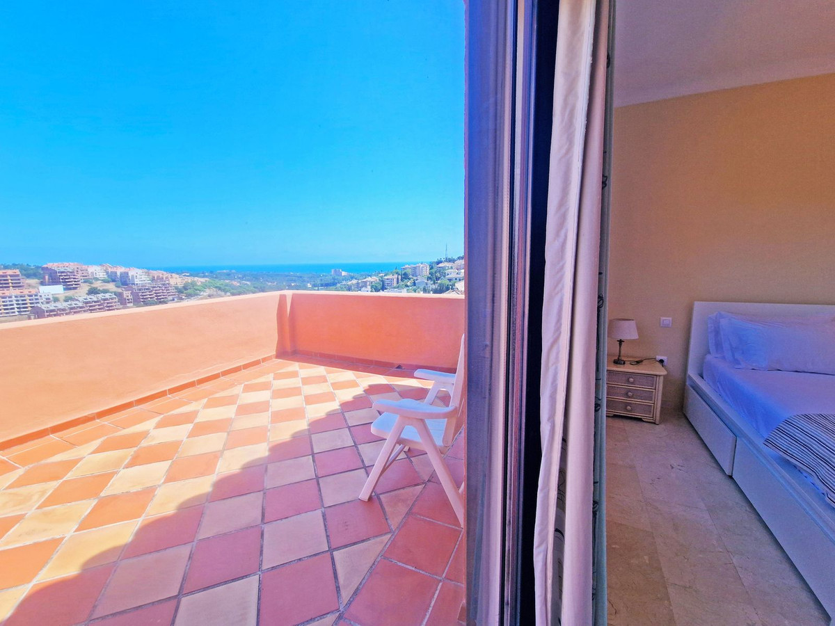 Penthouse Duplex te koop in Elviria | 2 slaapkamers H5074048