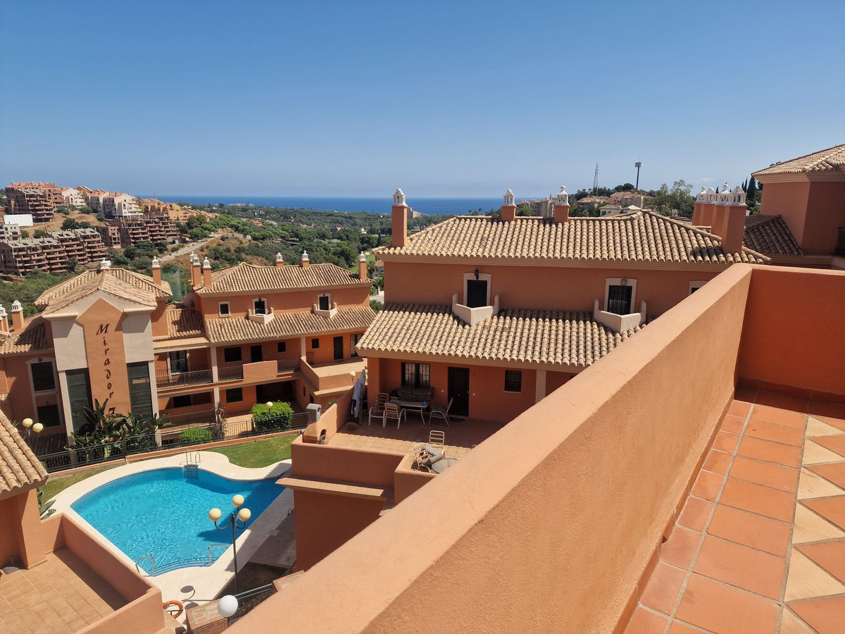 Penthouse Duplex te koop in Elviria | 2 slaapkamers H5074048