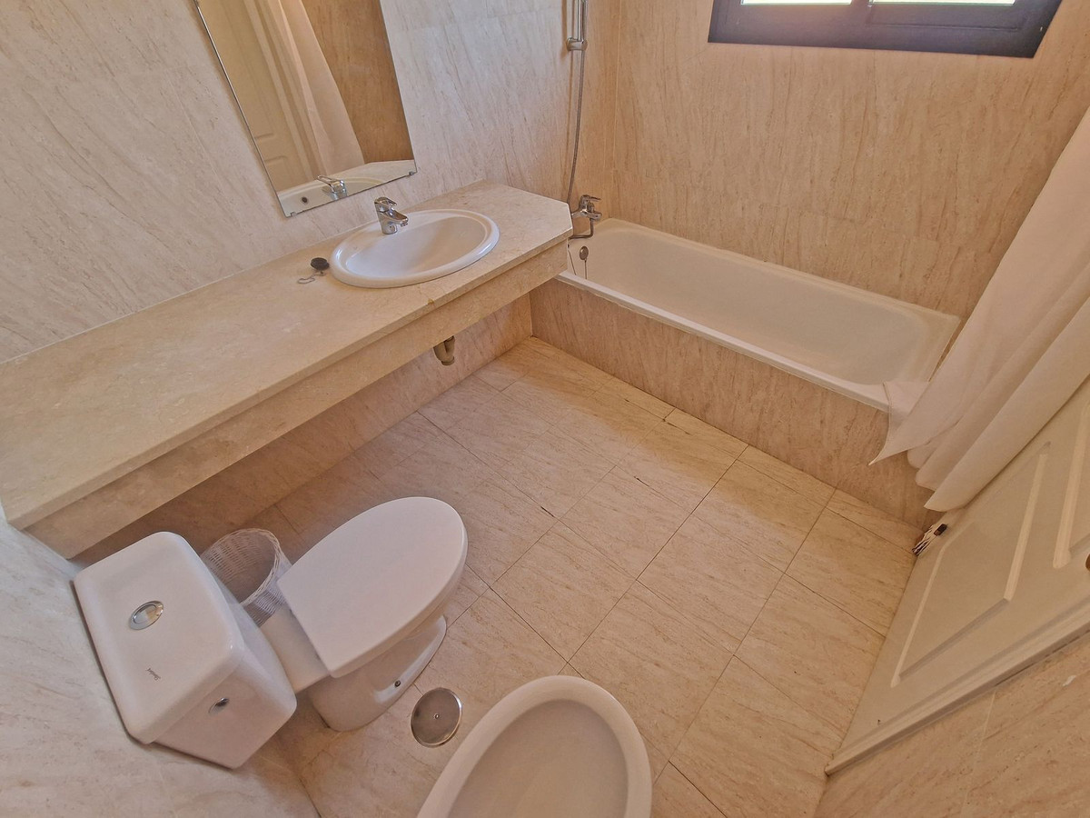 Penthouse Duplex te koop in Elviria | 2 slaapkamers H5074048