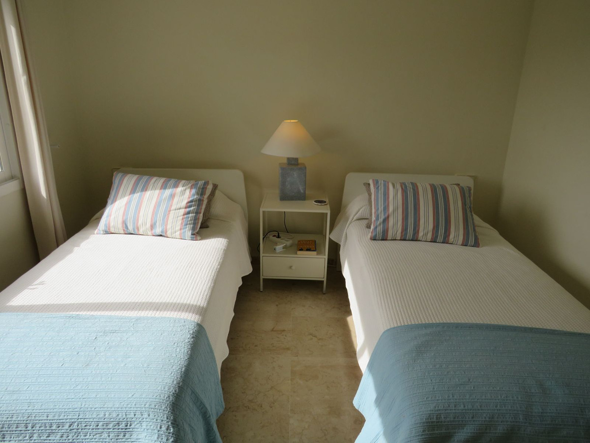 Appartement te koop in Elviria | 3 slaapkamers H5077300