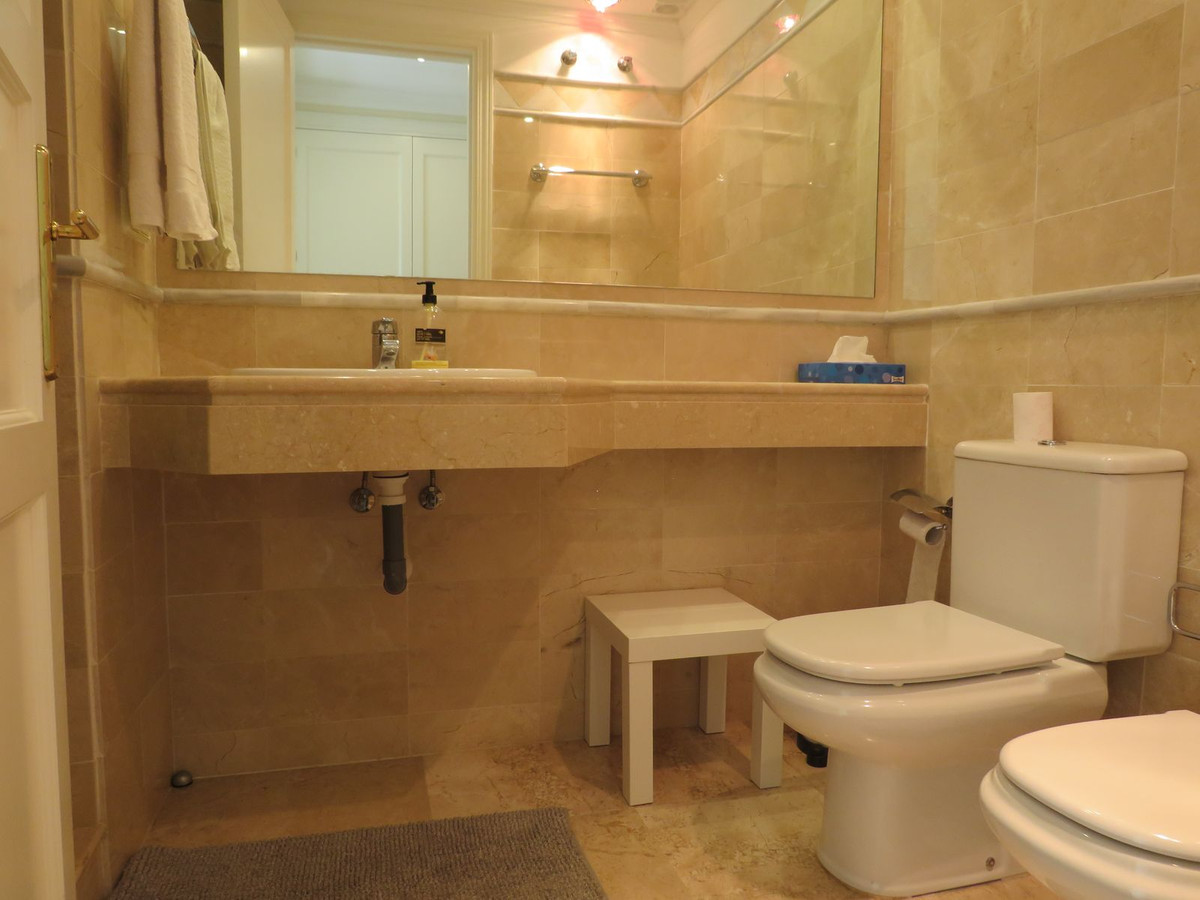 Appartement te koop in Elviria | 3 slaapkamers H5077300