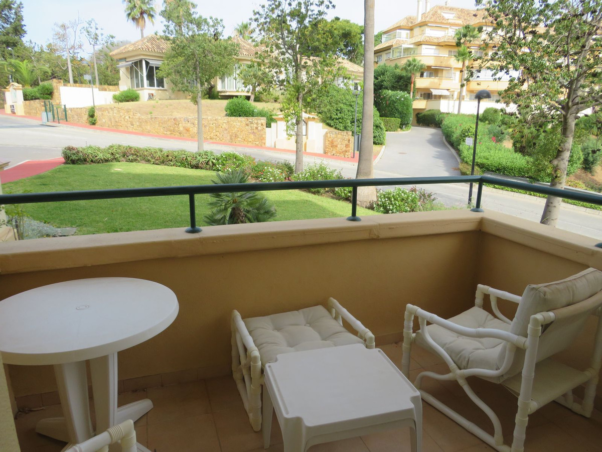 Appartement te koop in Elviria | 3 slaapkamers H5077300