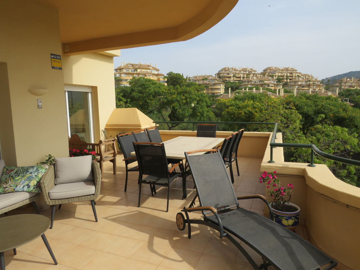 Appartement te koop in Elviria | 3 slaapkamers H5077300