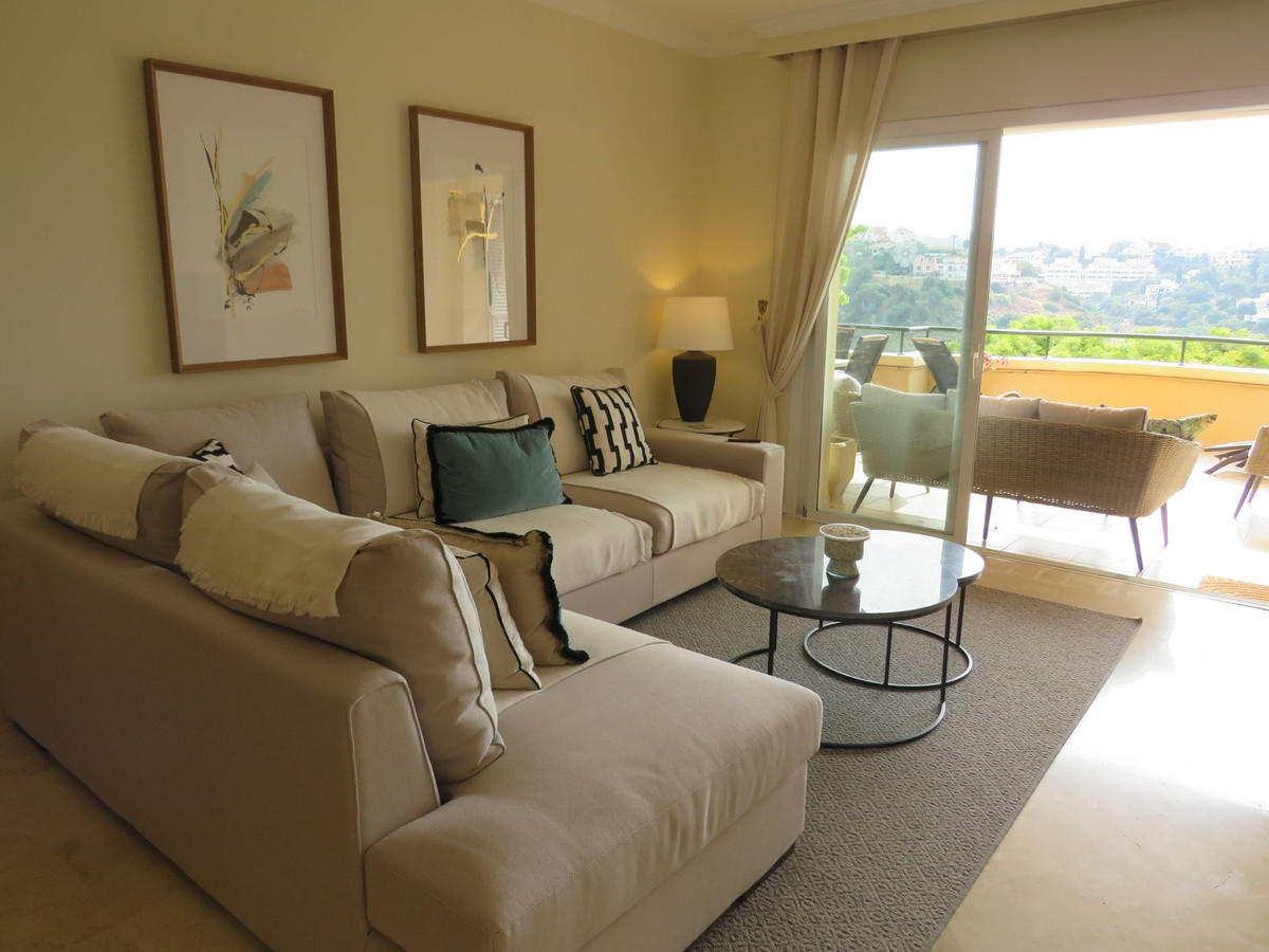 Appartement te koop in Elviria | 3 slaapkamers H5077300