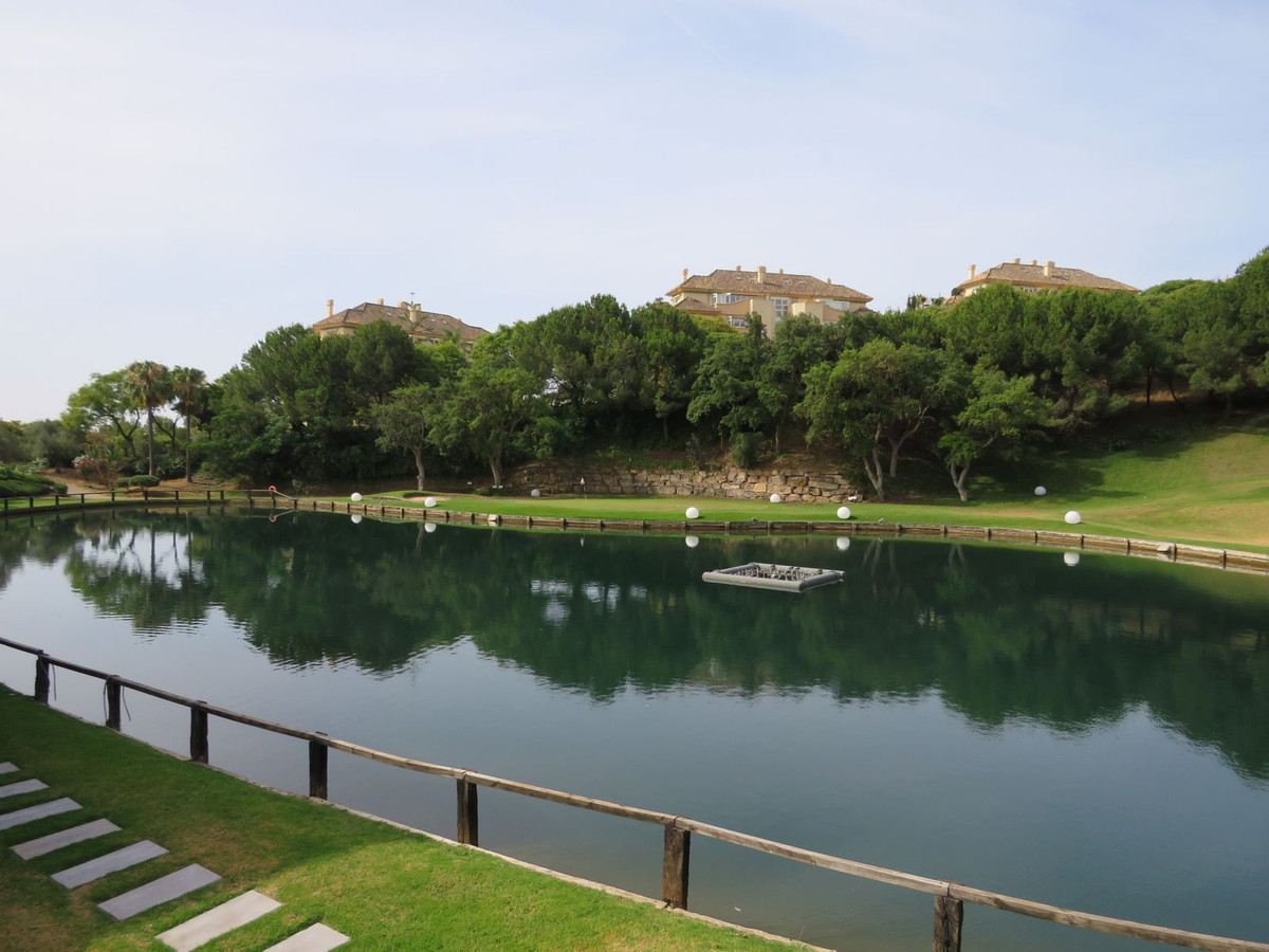 Appartement te koop in Elviria | 3 slaapkamers H5077300