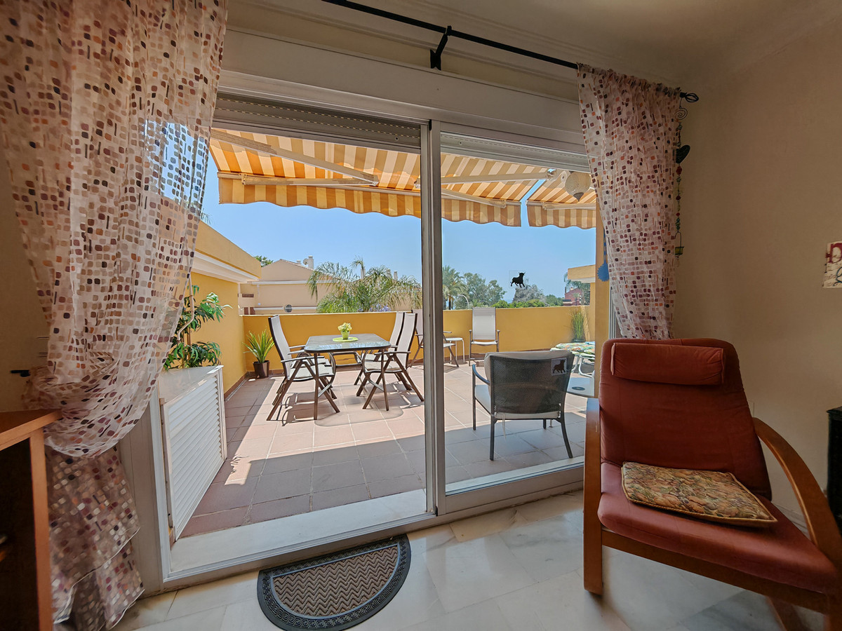 Appartement te koop in Elviria | 3 slaapkamers H5079247