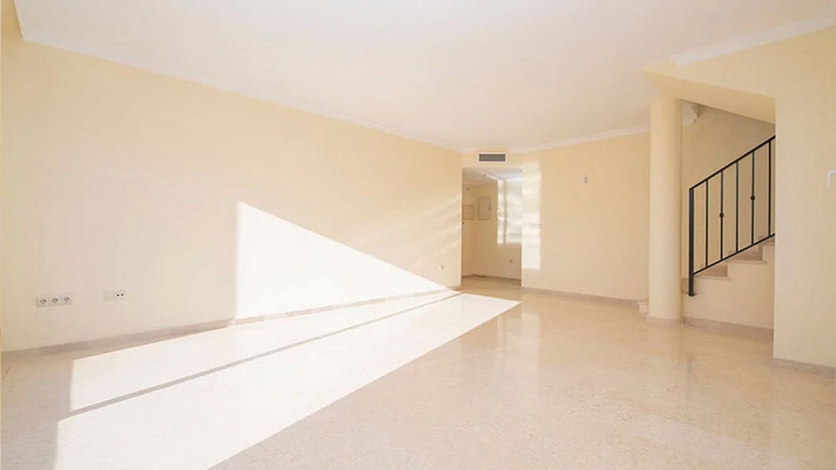Duplex te koop in Elviria | 2 slaapkamers H5083906