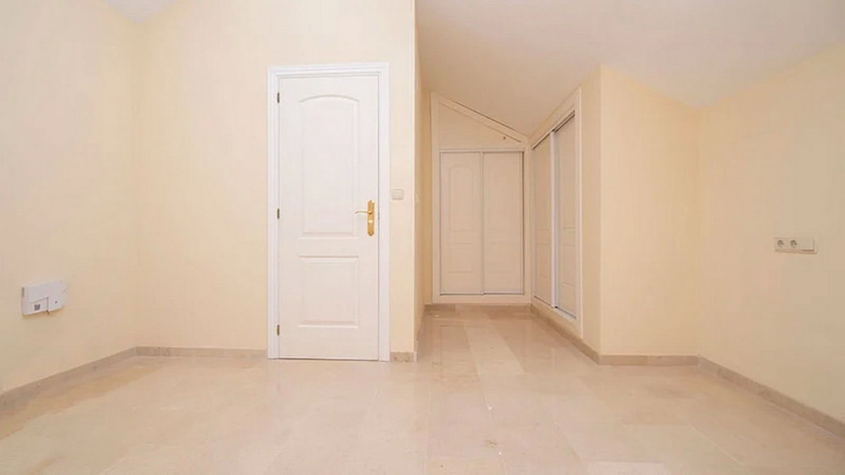 Duplex te koop in Elviria | 2 slaapkamers H5083906