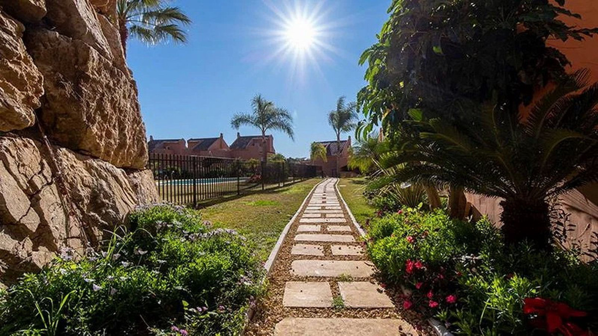 Duplex te koop in Elviria | 2 slaapkamers H5083906