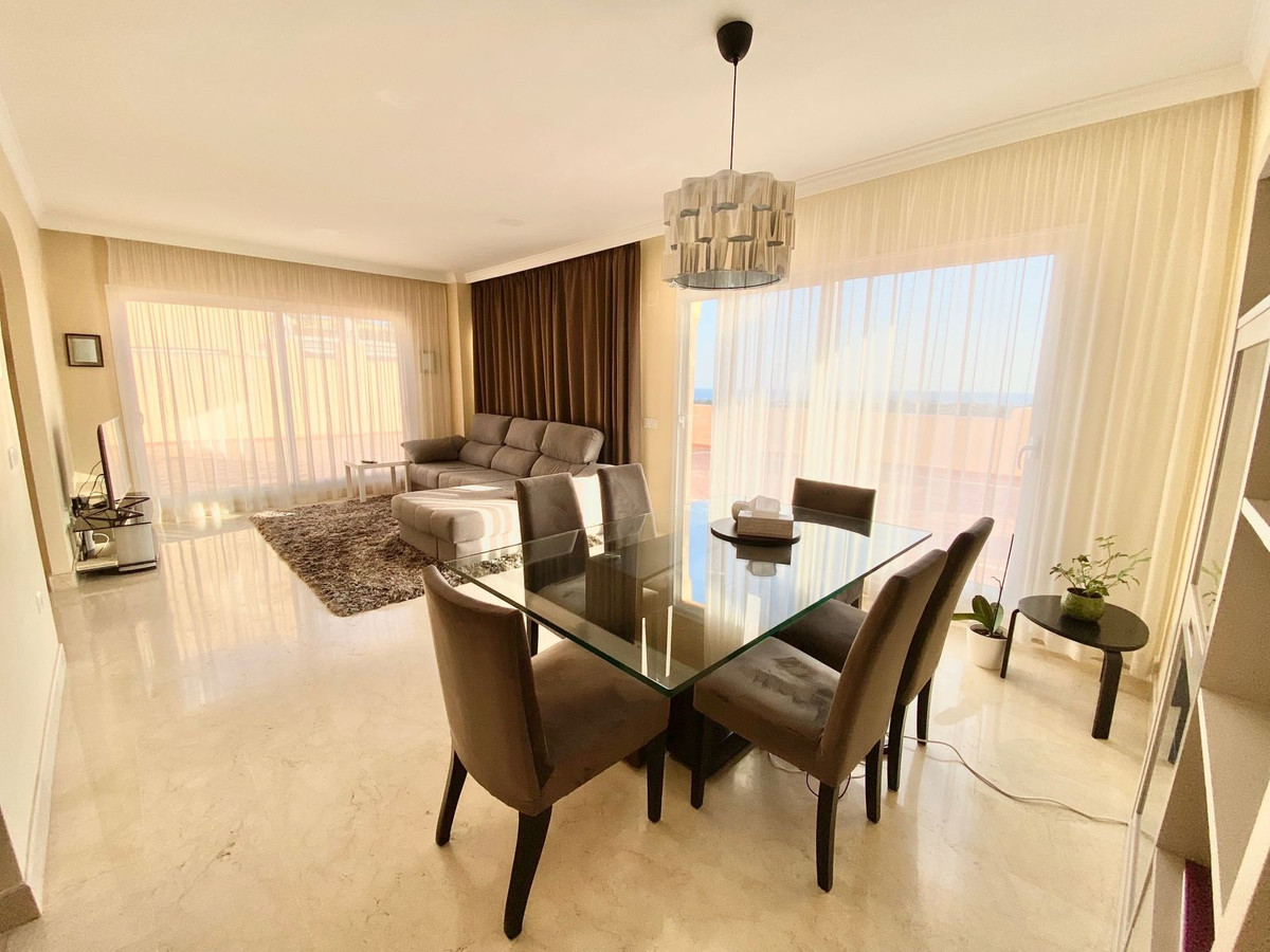 Penthouse Duplex te koop in Elviria | 3 slaapkamers H5104960