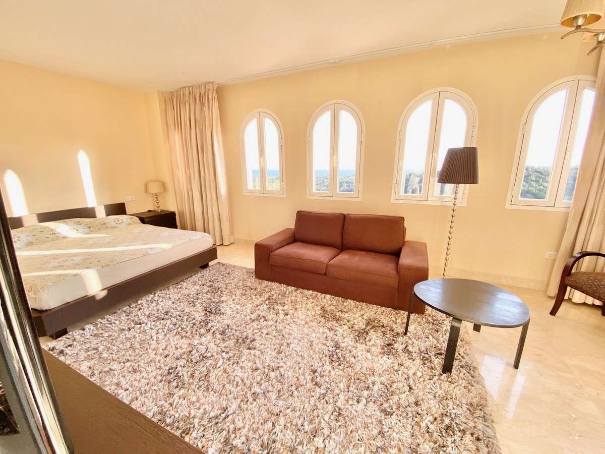Penthouse Duplex te koop in Elviria | 3 slaapkamers H5104960