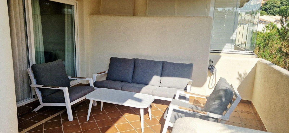 Appartement te koop in Elviria | 2 slaapkamers H5105044