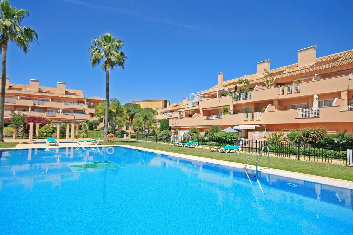 Appartement te koop in Elviria | 3 slaapkamers H5105677