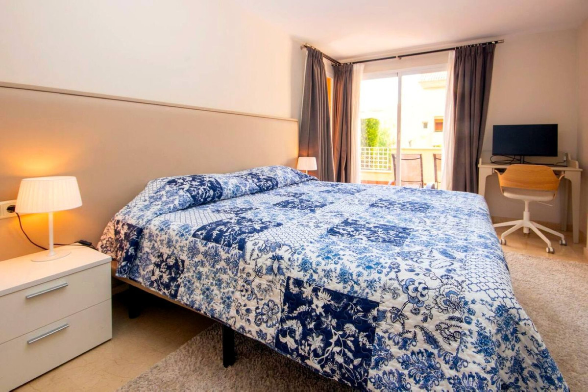Appartement te koop in Elviria | 3 slaapkamers H5105677