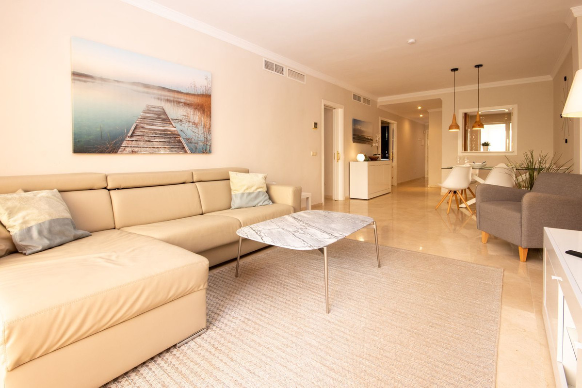 Appartement te koop in Elviria | 3 slaapkamers H5105677