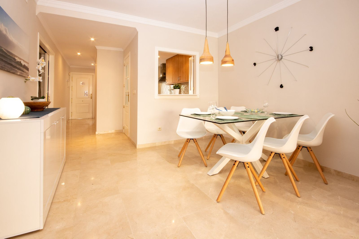 Appartement te koop in Elviria | 3 slaapkamers H5105677