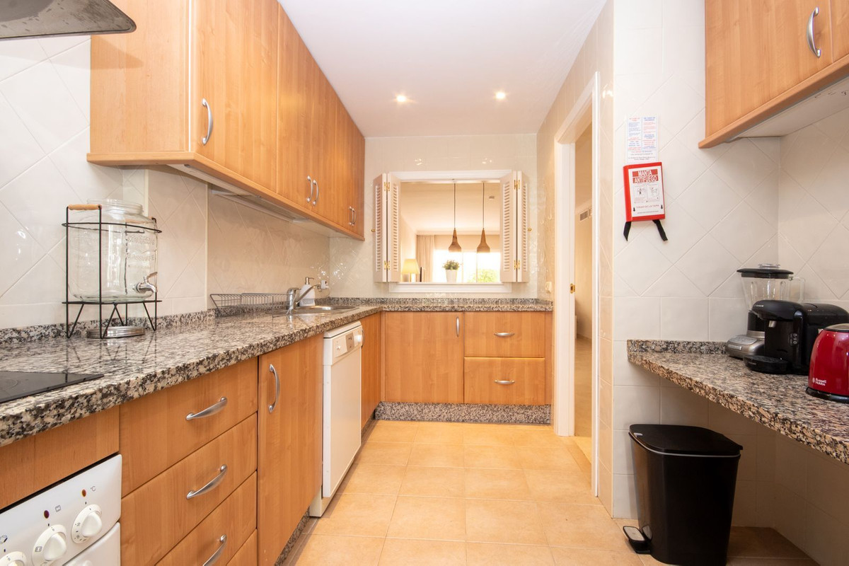 Appartement te koop in Elviria | 3 slaapkamers H5105677