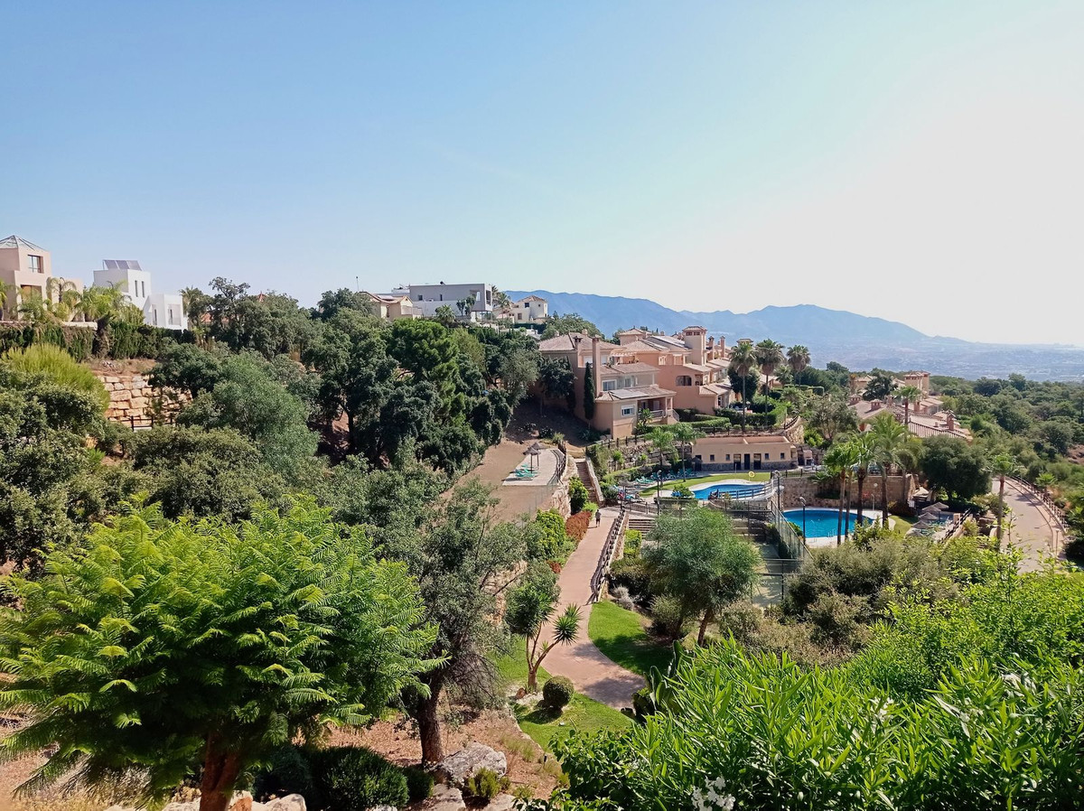Appartement te koop in Elviria | 3 slaapkamers H5108878