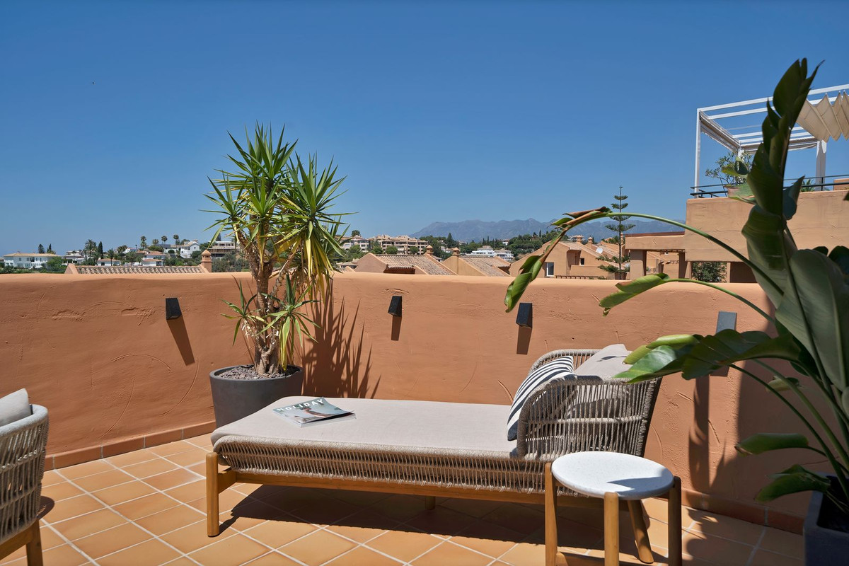 Penthouse Duplex te koop in Elviria | 3 slaapkamers H5110414