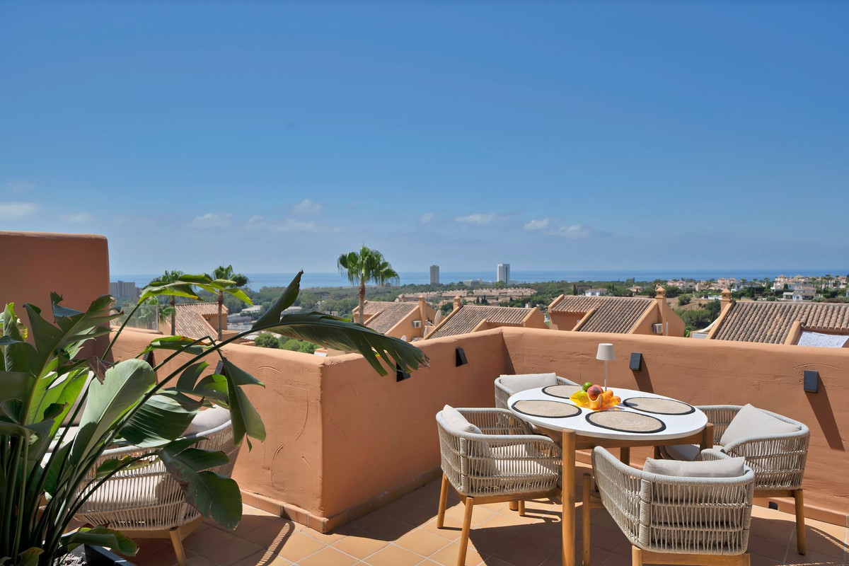 Penthouse Duplex te koop in Elviria | 3 slaapkamers H5110414