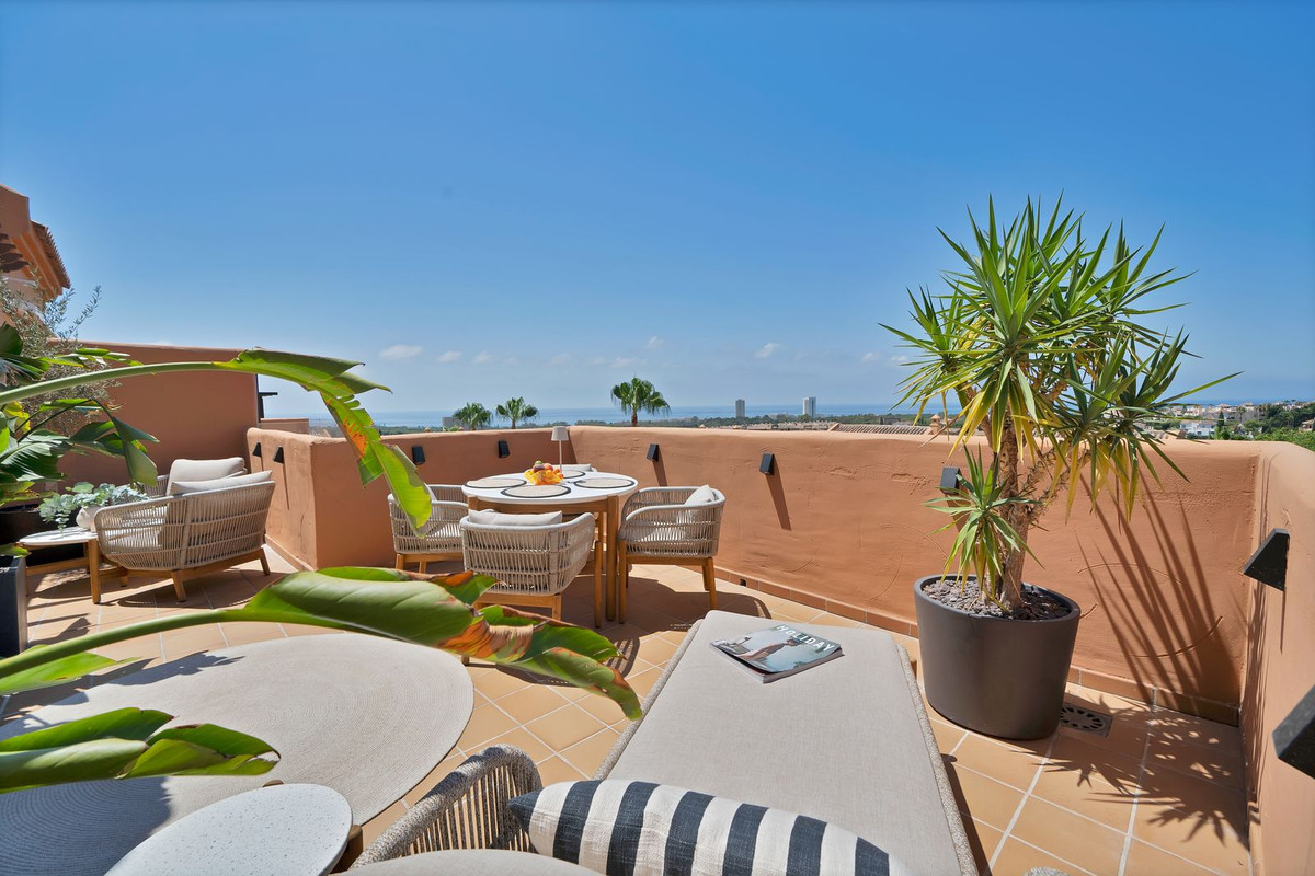 Penthouse Duplex te koop in Elviria | 3 slaapkamers H5110414