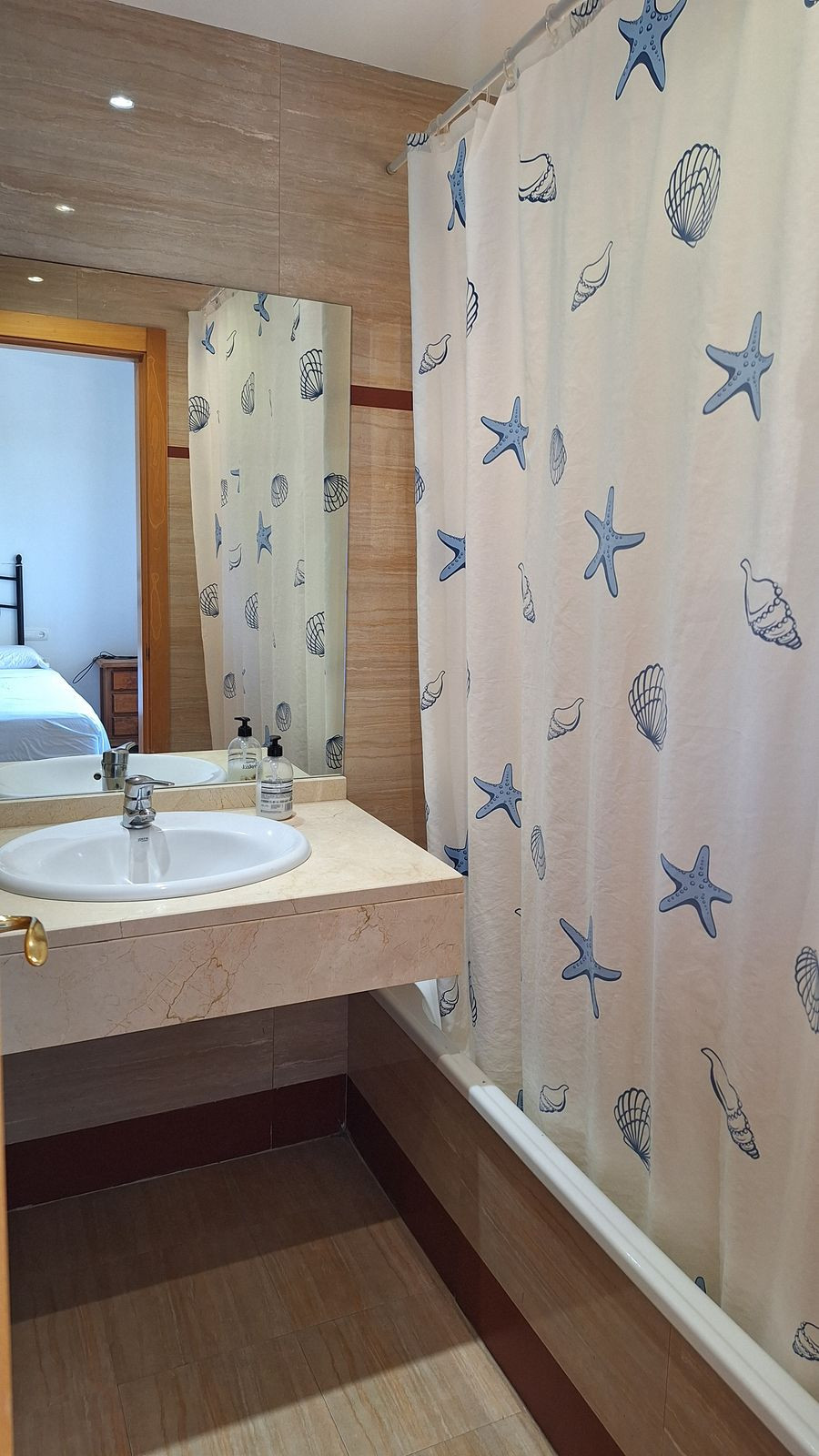 Apartment for sale in Elviria | 3 bedrooms H5111278