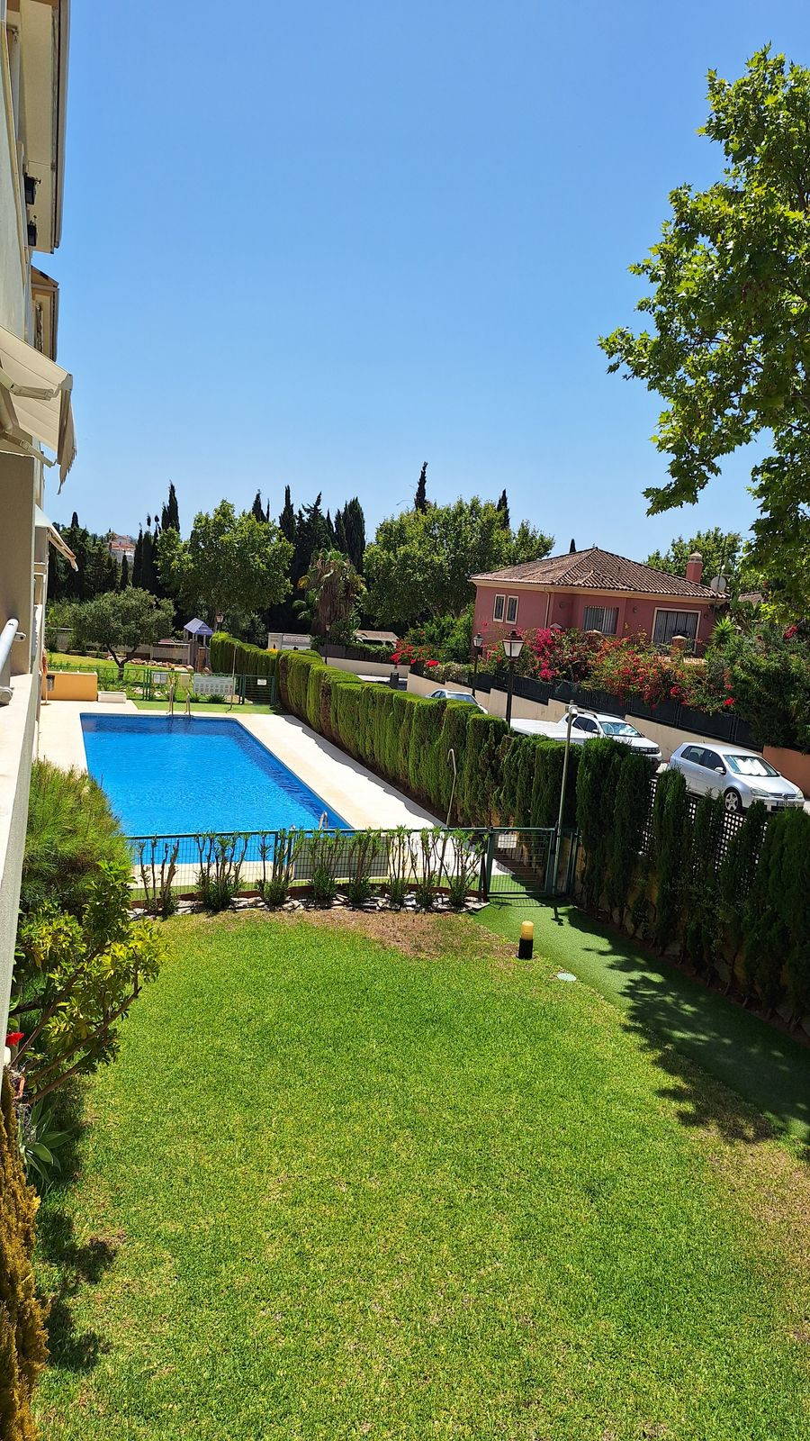 Apartment for sale in Elviria | 3 bedrooms H5111278