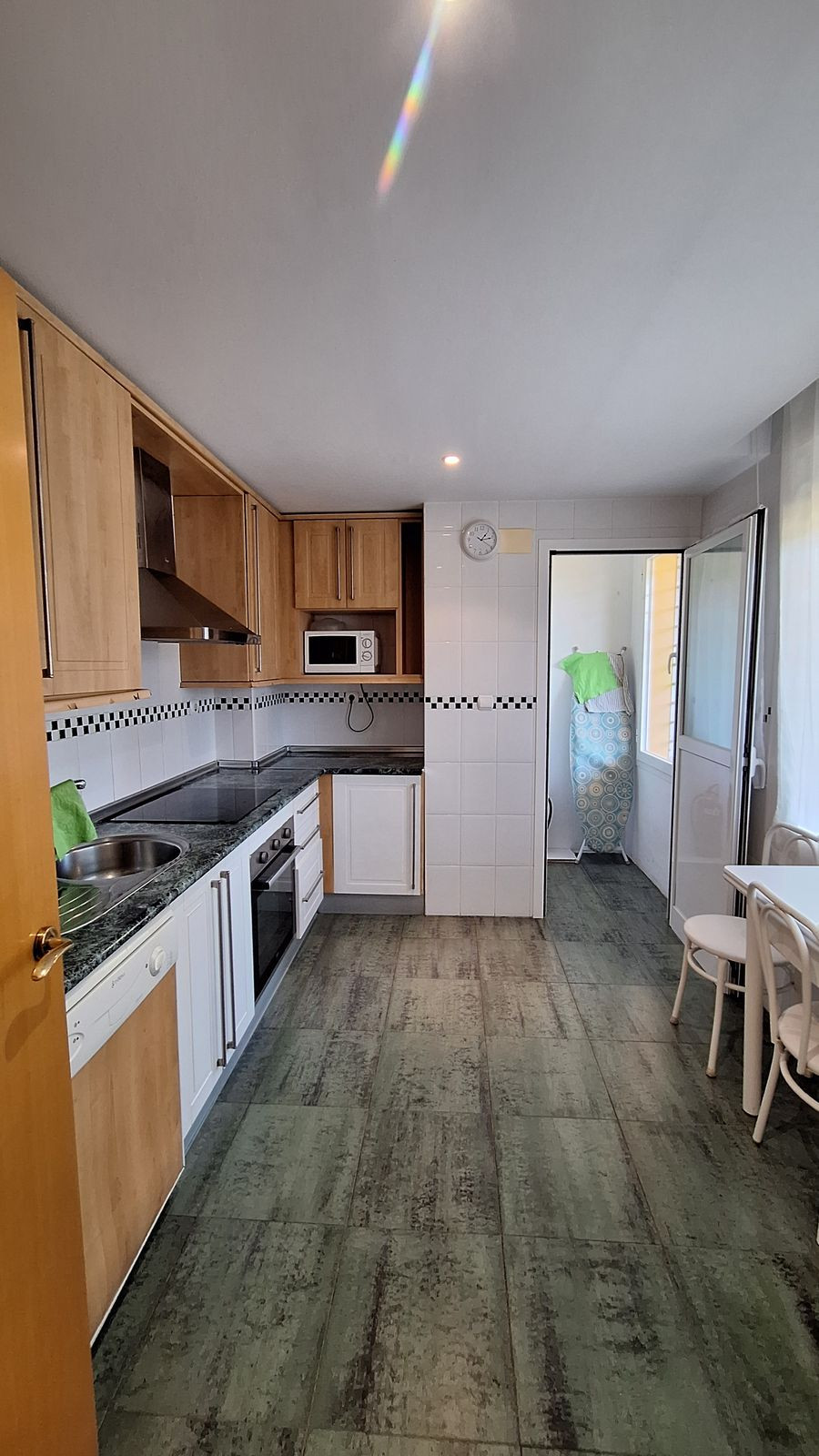 Apartment for sale in Elviria | 3 bedrooms H5111278