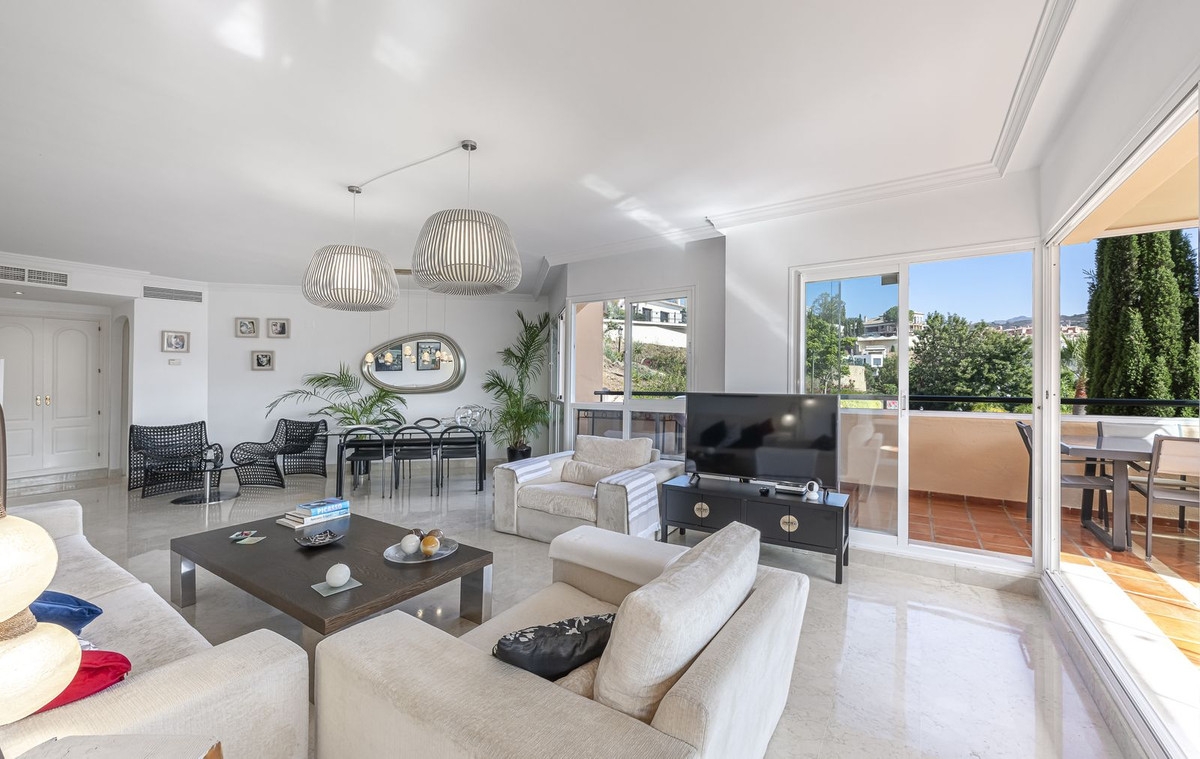 Appartement te koop in Elviria | 3 slaapkamers H5117932