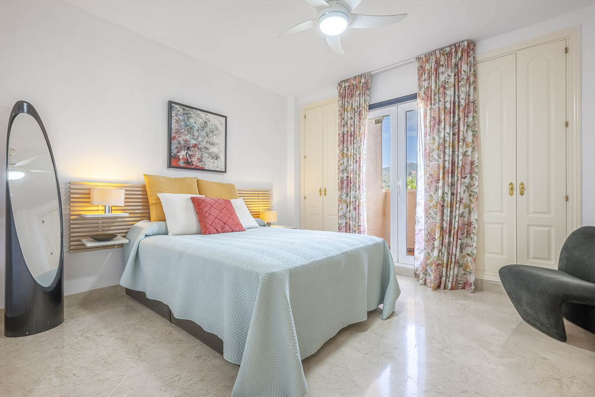 Appartement te koop in Elviria | 3 slaapkamers H5117932