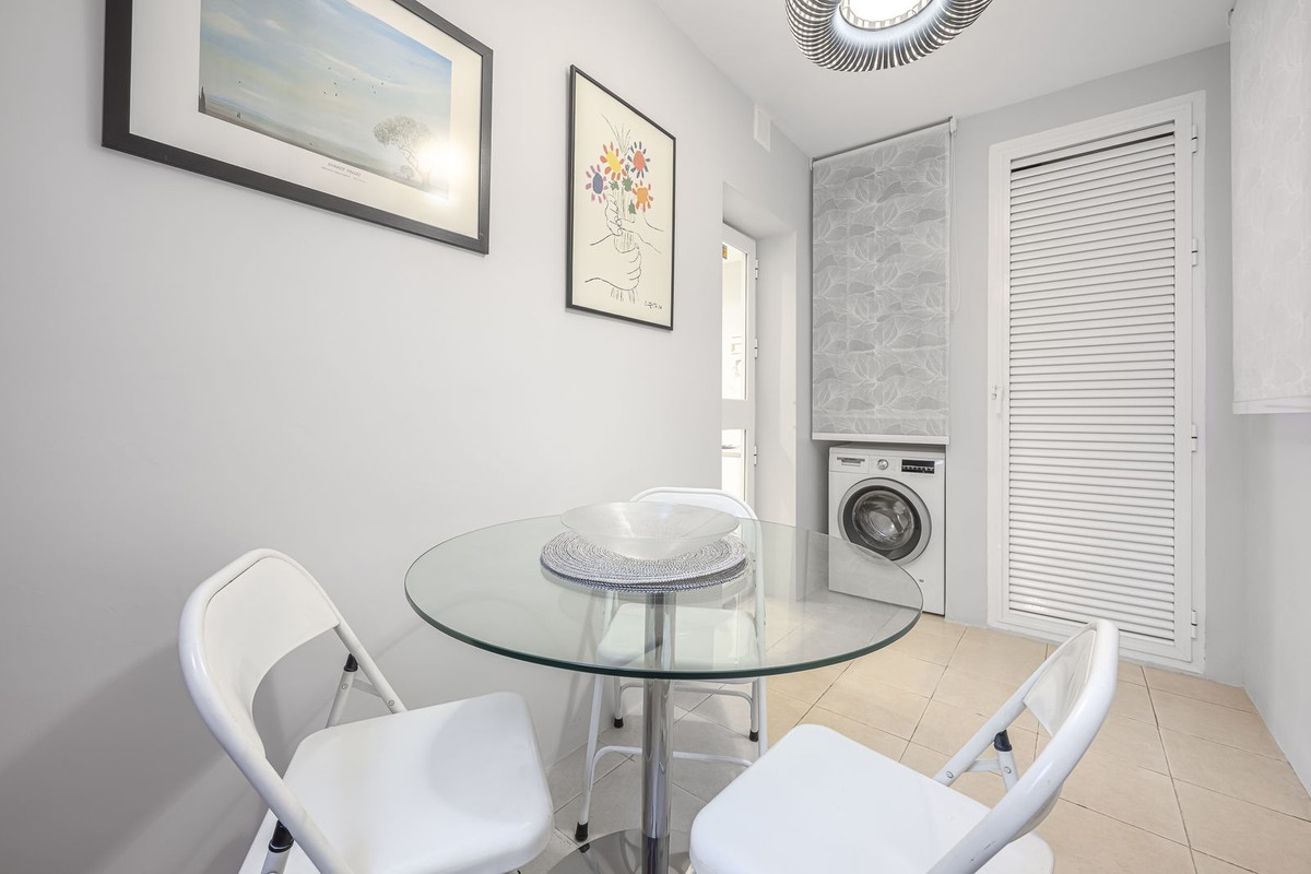 Appartement te koop in Elviria | 3 slaapkamers H5117932