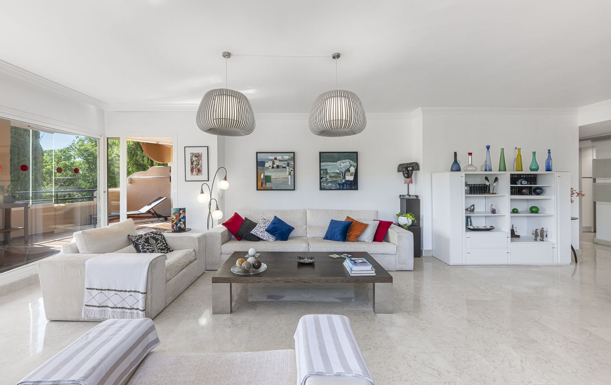 Appartement te koop in Elviria | 3 slaapkamers H5117932