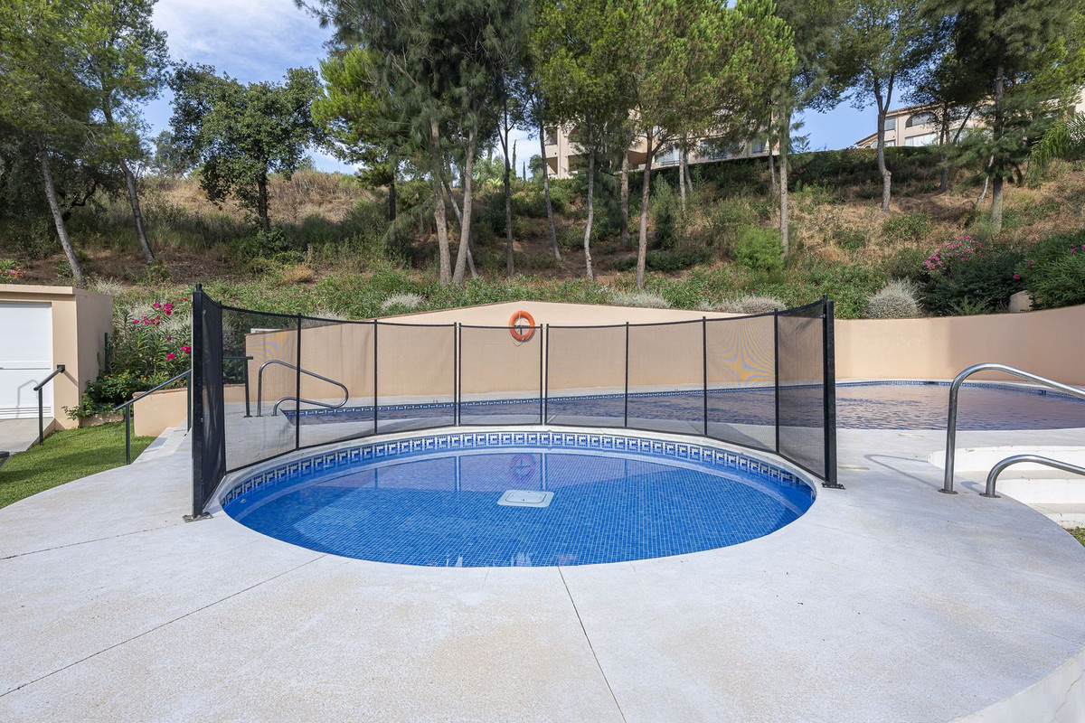Appartement te koop in Elviria | 3 slaapkamers H5117932